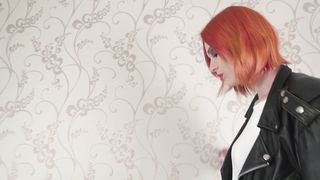 Under Sweet Weight - Eva - Crushed under Her Boots