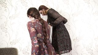 Under Sweet Weight - Gabrielle, Judy - Double Sandals Trampling