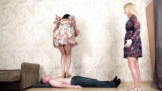 Under Sweet Weight - Jasmine, Lauren - Flat Sandals Trampling