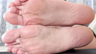 Under Sweet Weight - Jessica - Big Feet and Long Toes