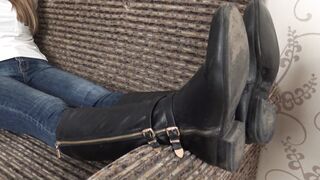 Under Sweet Weight - Joanne - Boots Worship