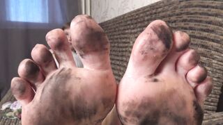 Under Sweet Weight - Milena - Dirty Feet Cleaning