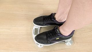 Under Sweet Weight - Nicole, Olivia, Snake, Yasmin - Trampled Beneath Sneakers