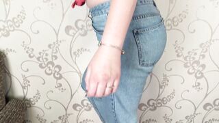 Under Sweet Weight - Olga - Aerobic Trampling with Weighing