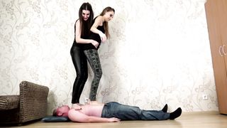 Under Sweet Weight - Raven, Rita - Double Barefoot Trampling with Weighing