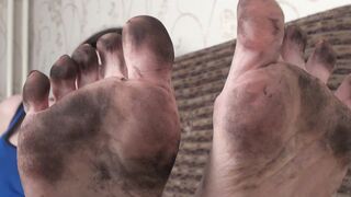 Under Sweet Weight - Raven - Dirty Soles Worship