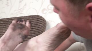 Under Sweet Weight - Raven - Dirty Soles Worship