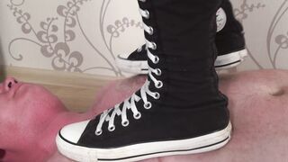 Under Sweet Weight - Raven - School Girl Hard Trampling