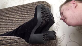 Under Sweet Weight - Ruby - Boots Worship