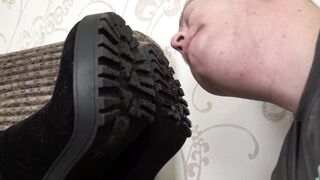 Under Sweet Weight - Ruby - Boots Worship