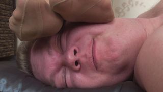 Under Sweet Weight - Sofia - I Will Crush Your Head