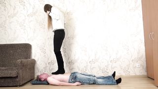 Under Sweet Weight - Tamara - Boots Trampling