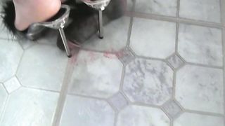 Sweetfeet & Ball Crushing Stilettos Tortures Balls