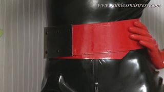 RuthlessMistress - Dominas in black latex