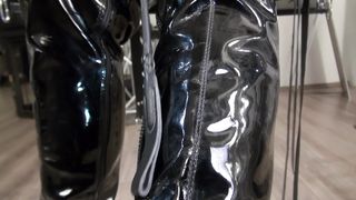 Calea Toxic - Teach you how to be her boot slave! POV