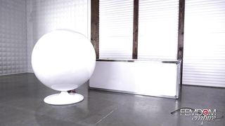 FemdomEmpire - Alexis Monroe - Devoted Foot Addict