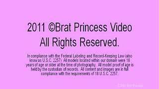 Christina and Jenna - Ballbusting (Thats what you get for being 5 dollars short)