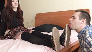 Under Girls Feet - PL-2443017 - 3