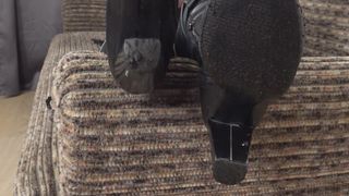 Under Girls Feet - PL-2443017 - 4