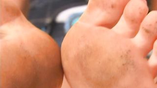 DirtyBareFoot - Mary