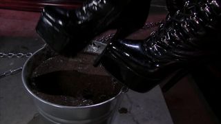FemdomEmpire - Skin Diamond - Filthy Mud Pie