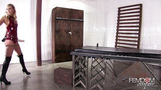 Summer Day - Blondes do it better