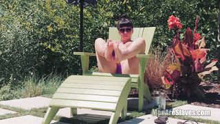 MenAreSlaves - Belles Perfect Feet