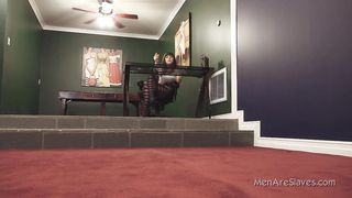 MenAreSlaves - Do You Want To Suck On My Heel