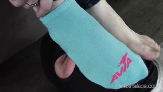 Annes Foot Smothering Gift Web