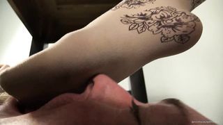 Footdomunited - shauna table under