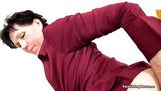 FaceSittingMoms - mila