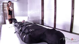 FemdomEmpire - VICKI CHASE - VICKI'S CHASTITY GIMP