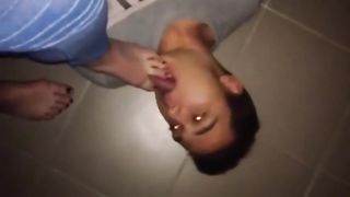 Amateur Foot Worship - Standing over