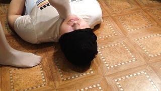 SCHOOLGIRL FEMDOME SLAVE NYLON SOCKS GAG CUNNILINGUS FACESITTING