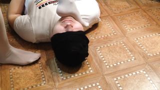 SCHOOLGIRL FEMDOME SLAVE NYLON SOCKS GAG CUNNILINGUS FACESITTING