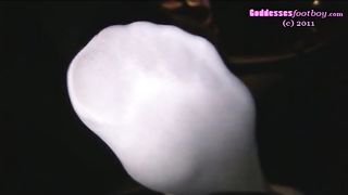 GoddessesFootboy - Mia - Stinky Music Video Socks