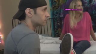 GoddessesFootboy - Miss Caitlynn Wants More Losers