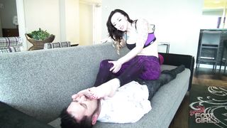 BrattyFootGirls - Goddess London Lix Foot licking Slave