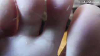 Stay virgin and worship my feet