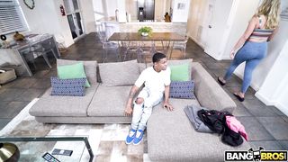 MomIsHorny - Joslyn Jane - Joslyn Dominates His Dick