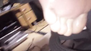 哥哥舔小女孩脚丫