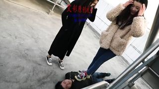 【婉慈icon】天好冷 她更冷