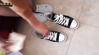 Chinese Slave Feeding