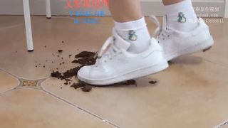 Asian Trample Shoe Fetish and Chinese Foot Fetish