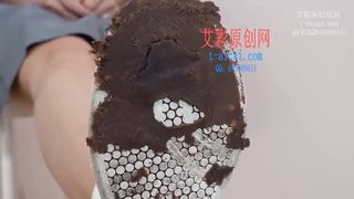 Asian Trample Shoe Fetish and Chinese Foot Fetish