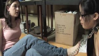 ClairesSlaves - ang1016105