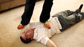 HeadUnderHeels - MOV01358