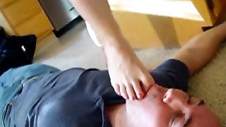 HeadUnderHeels - MOV03993