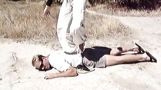 HeadUnderHeels - MOV04549