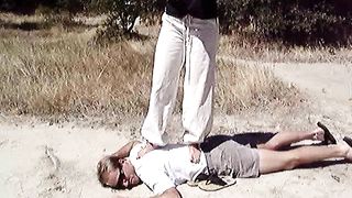 HeadUnderHeels - MOV04549